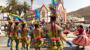 Las danzas andinas de Arica son uno de los eventos en verano Chile más importantes