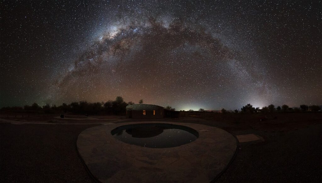 Fotografía panorámica del centro de astroturismo Iocrux.