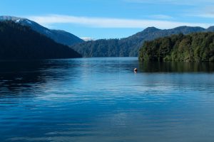 Uno de los lagos en el destino Siete Lagos, Región de Los Rios