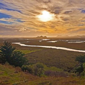 fotogaría panorámica de un kimun mapuche en el atardecer