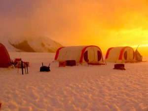 overnight antártica