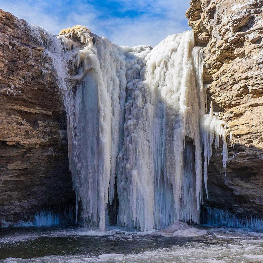 fotografía cascada congelada rio juncalito invierno seguro en chile