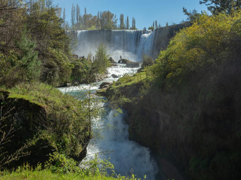 mejores cascadas y saltos Chile