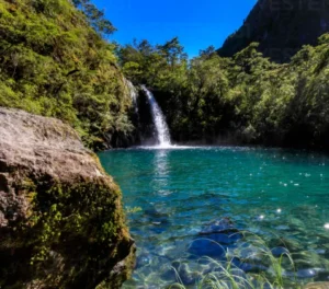 Sendero Cascada de los Novios