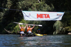 Regata de la Amistad en Yungay