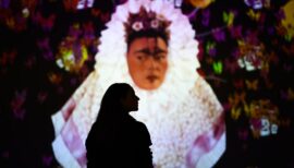 Experiencia Inmersiva «Viva Frida Kahlo»